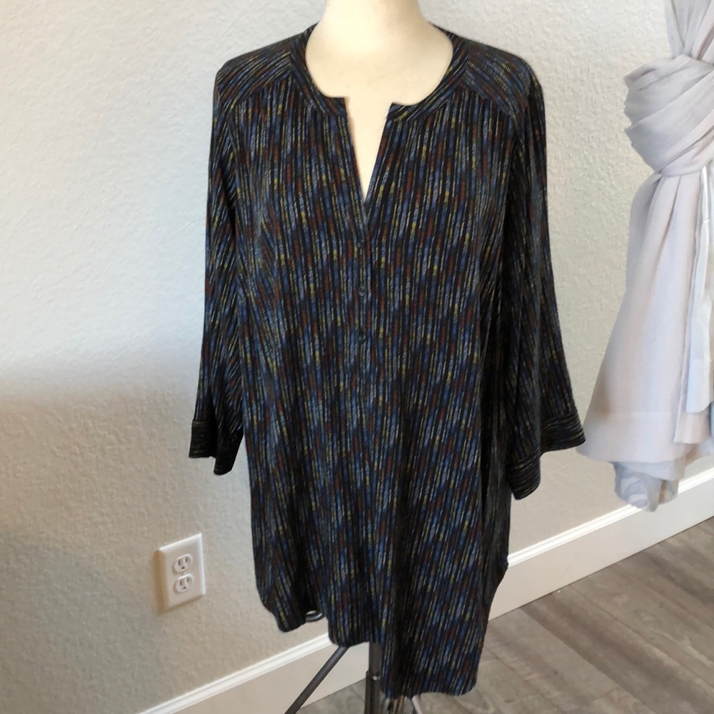 Magnolia Grace asymmetrical tunic size 2X